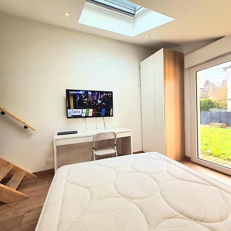 Chambre Paisible Chez L'Habitant En Rez De Chaussee Avec Salle D'Eau 10 Min Gare Et Centre Ville Évreux Eksteriør bilde